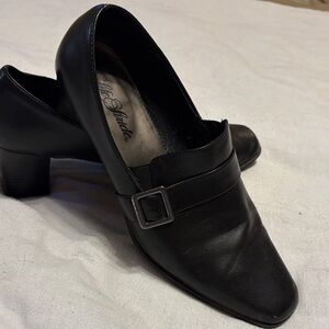 Elegant Black Women's Shoes